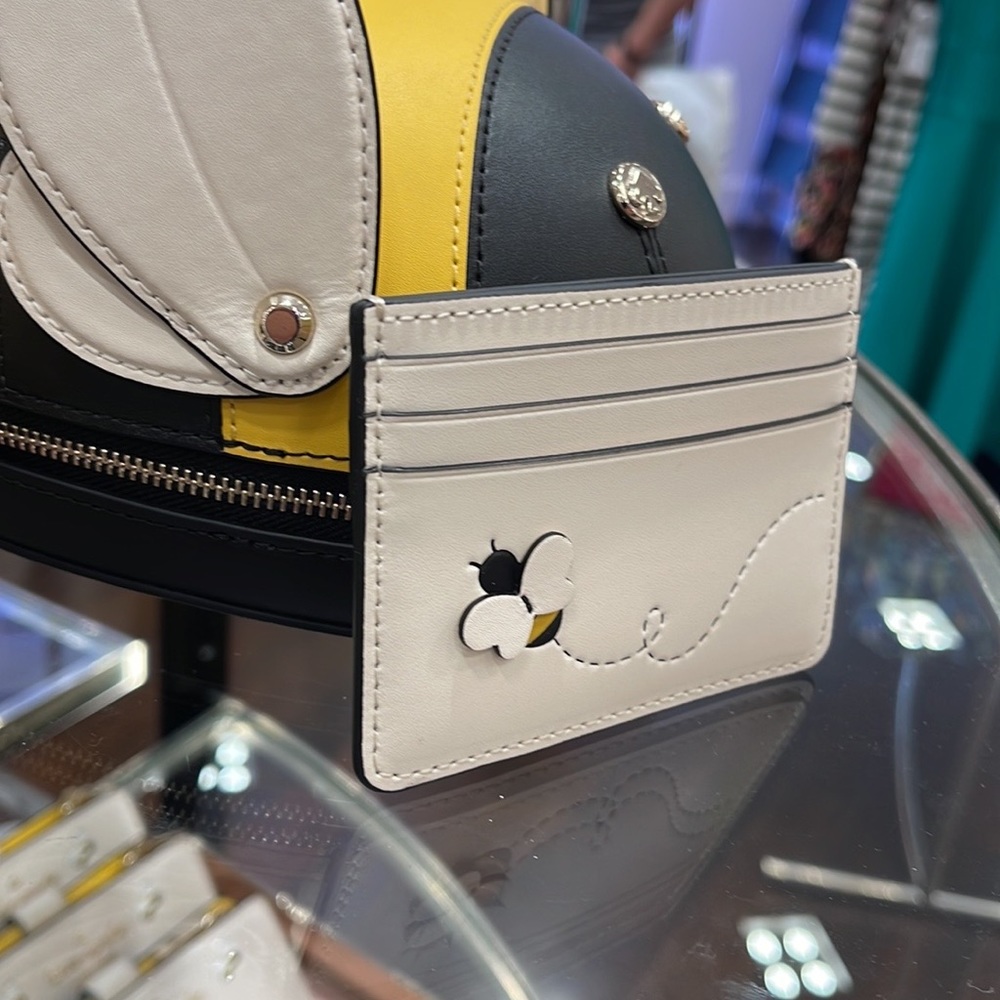 Kate Spade honey bee small slim card holder
PARCHMENT MULTI - Picture 2 of 16